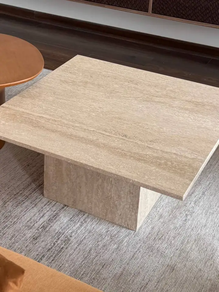 Coffee Table — mesa de centro en travertino natural