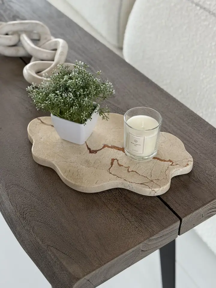 Base Nube — base decorativa en piedra natural
